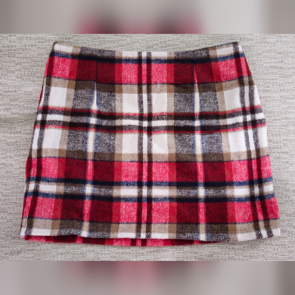 Chic Plaid Wool A-Line Lined Mini Skirt in Red, Brown, and White NWT